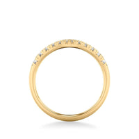 18K Yellow Gold V Shaped Graduated Diamond Band