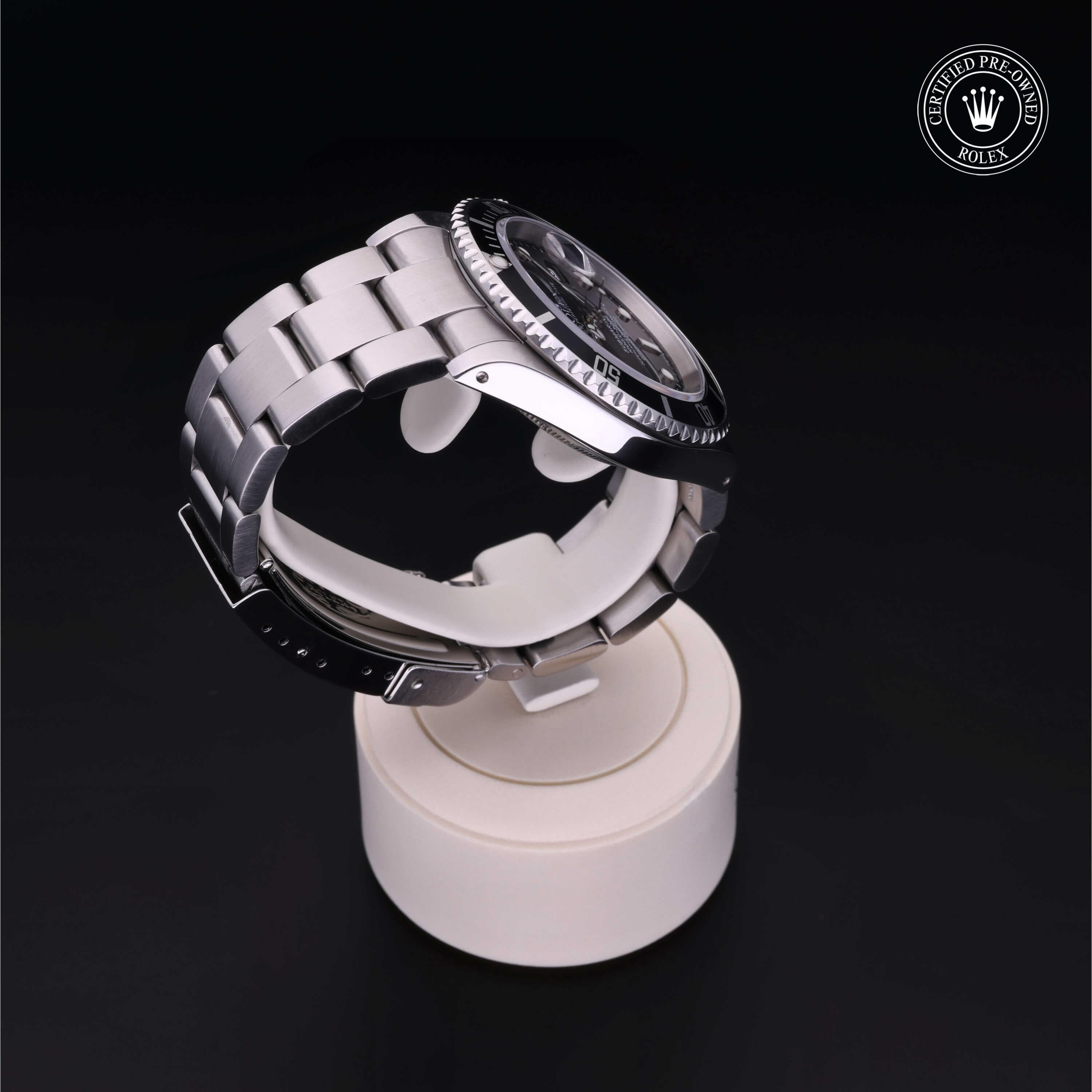 Rolex Certified Pre-Owned Submariner Date