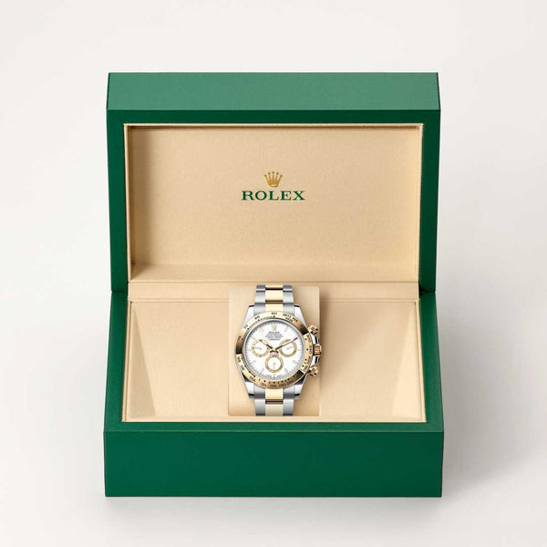 Rolex Cosmograph Daytona watch in box