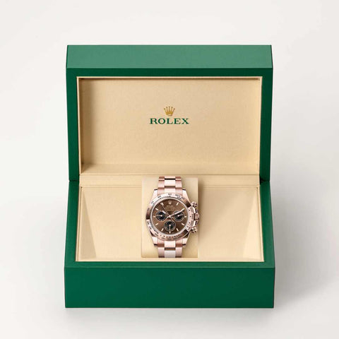 Rolex Cosmograph Daytona watch in box