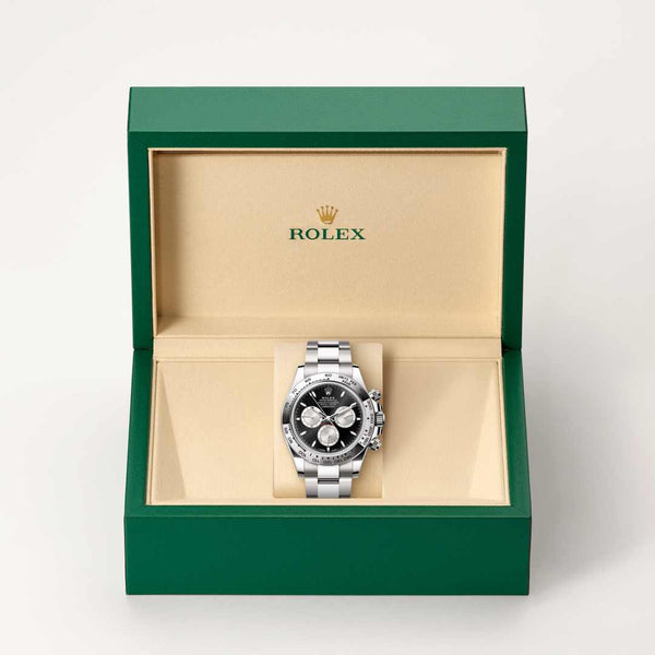 Rolex Cosmograph Daytona watch in box