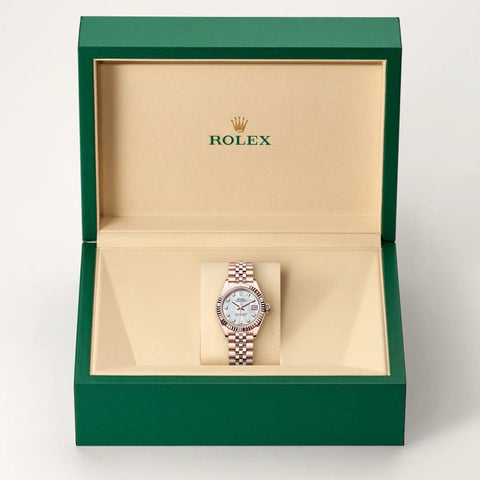 Rolex Lady-Datejust watch in box