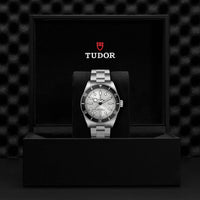 TUDOR Black Bay 68 M7943A1A0NU-0002