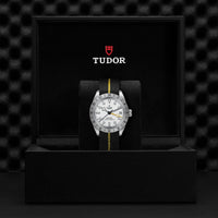 TUDOR Black Bay Pro M79470-0005