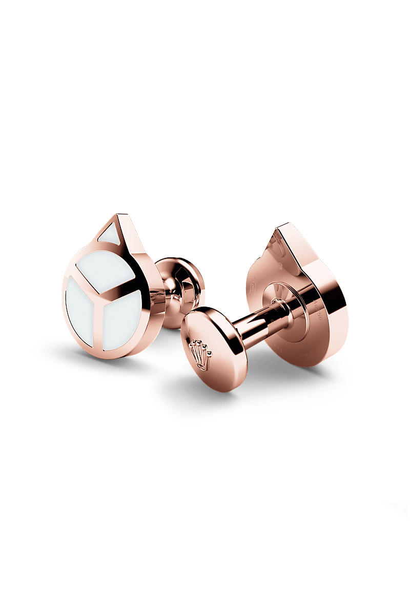  ‘Hand’ cufflinks with Everose gold and luminescent material