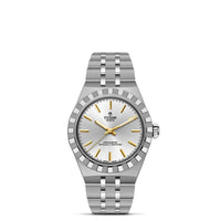 TUDOR Royal 30mm Steel M2830A1A0-0002