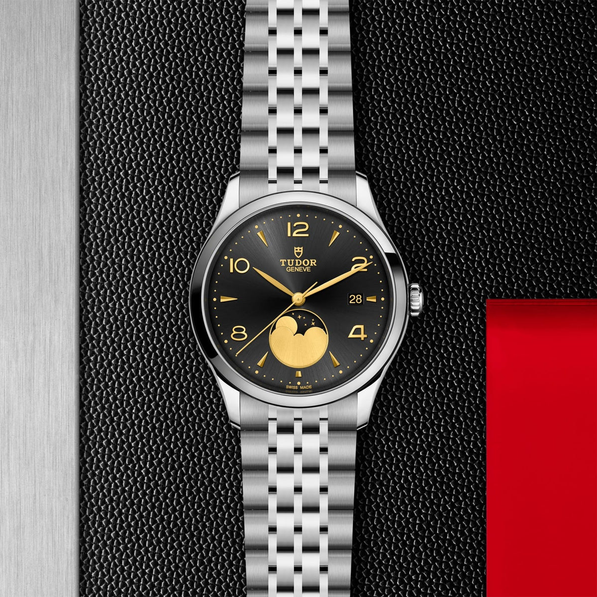 TUDOR 1926 Luna M91560-0003 Black Dial | Long's Jewelers