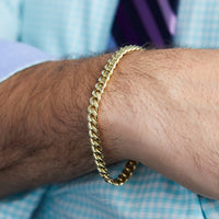 14K Yellow Gold Curb Link Bracelet, Gold, Long's Jewelers