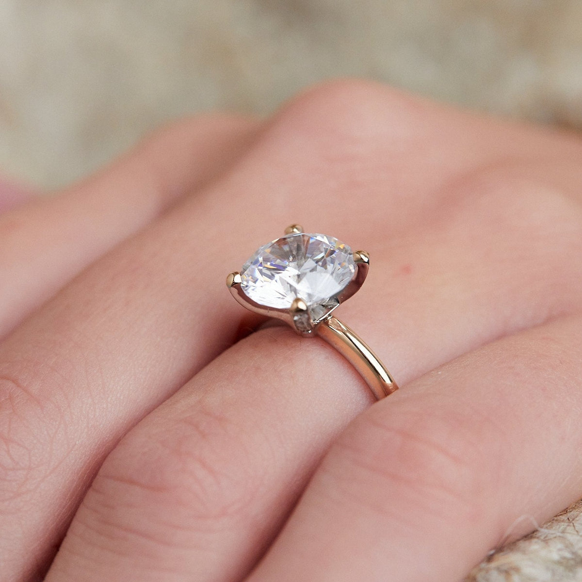 Diamond Wedding Ring Set in Rose Gold | KLENOTA