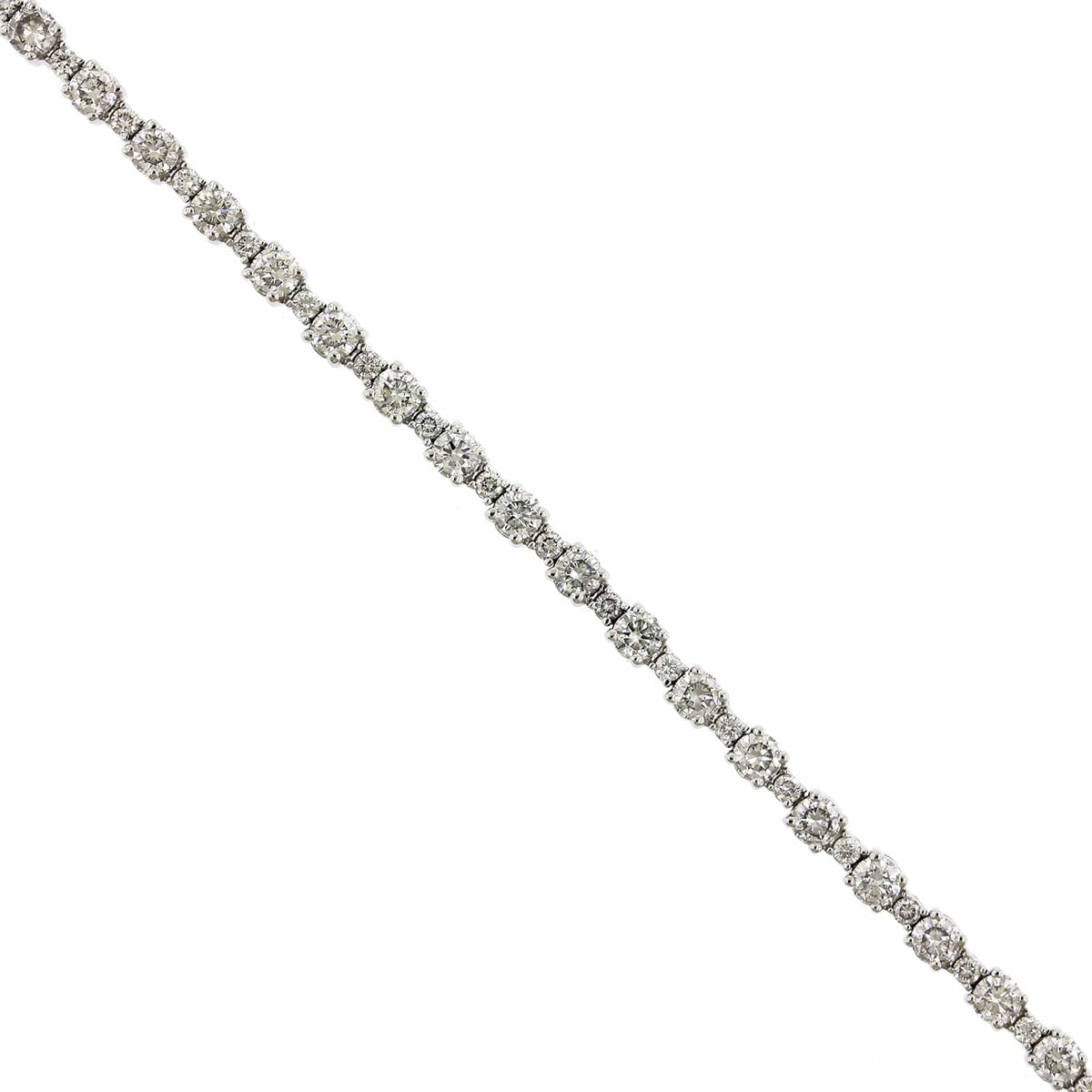 18K White Gold Diamond Alternating Size Tennis Bracelet, white gold, Long's Jewelers