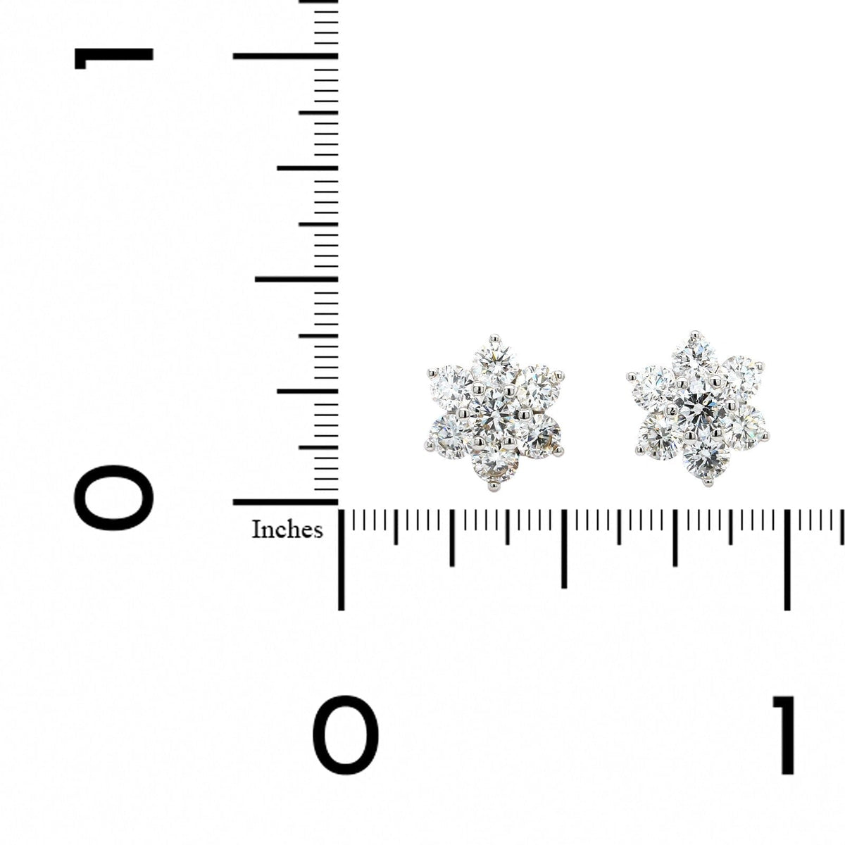 18K White Gold Flower Diamond Stud Earrings