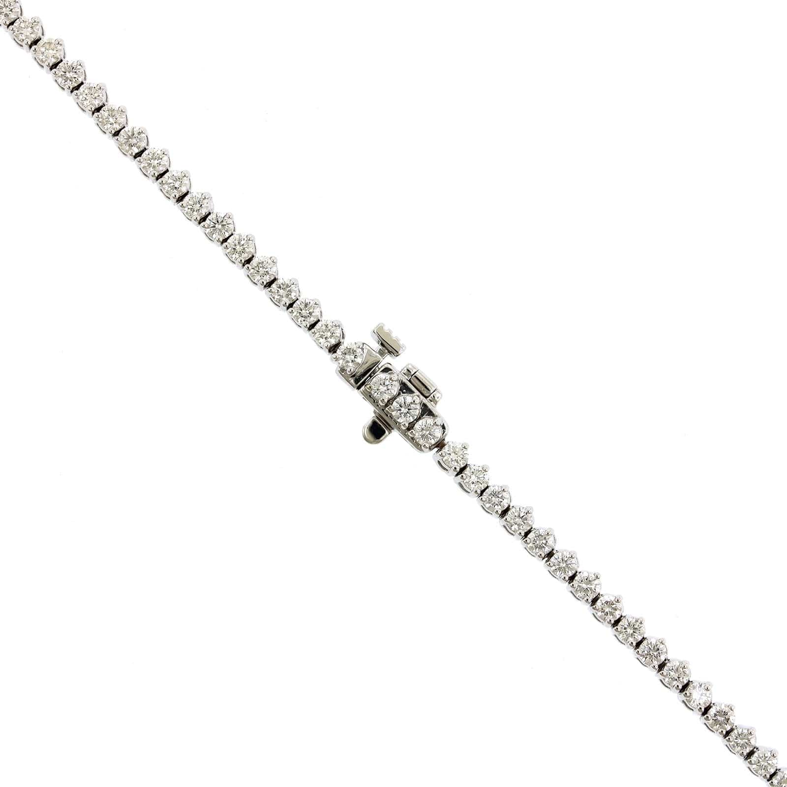 18K White Gold Graduated Diamond Tennis Necklace, White Gold, Long's Jewelers