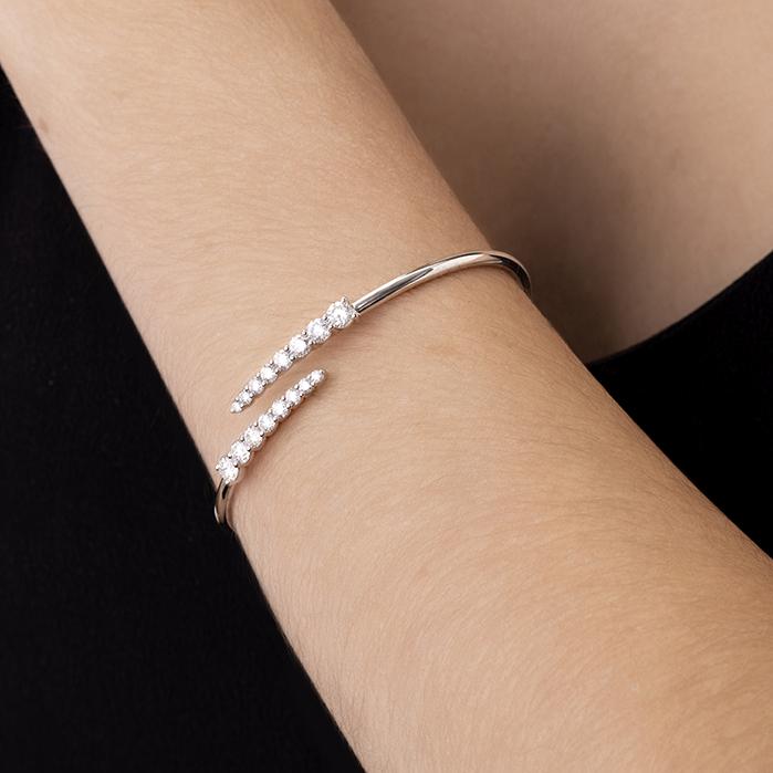 18K White Gold Open Bangle Diamond Bracelet