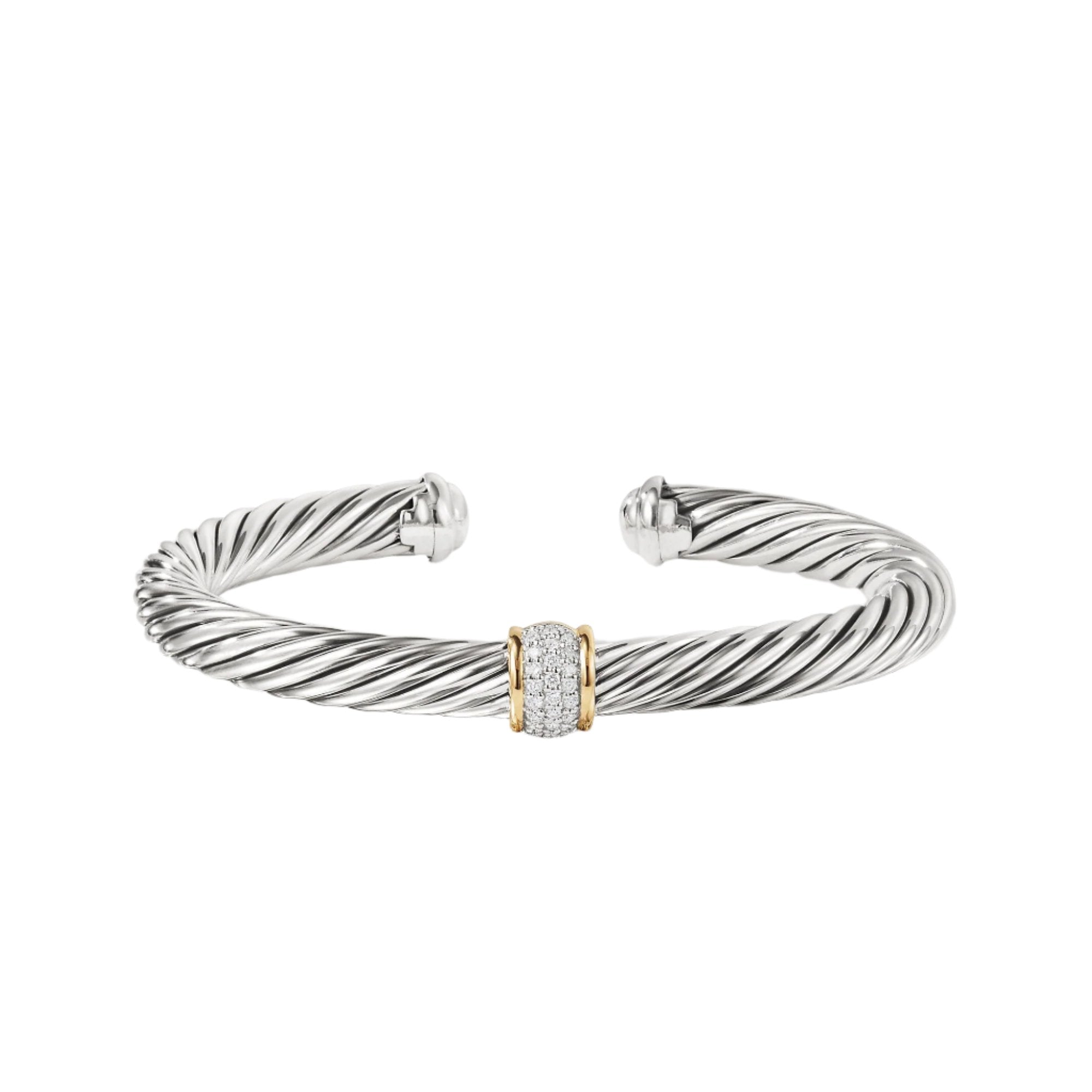 Bracelet with Diamonds and Gold