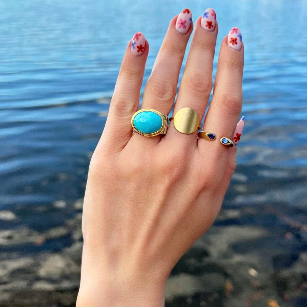 18K Yellow Gold Round Disc Ring
