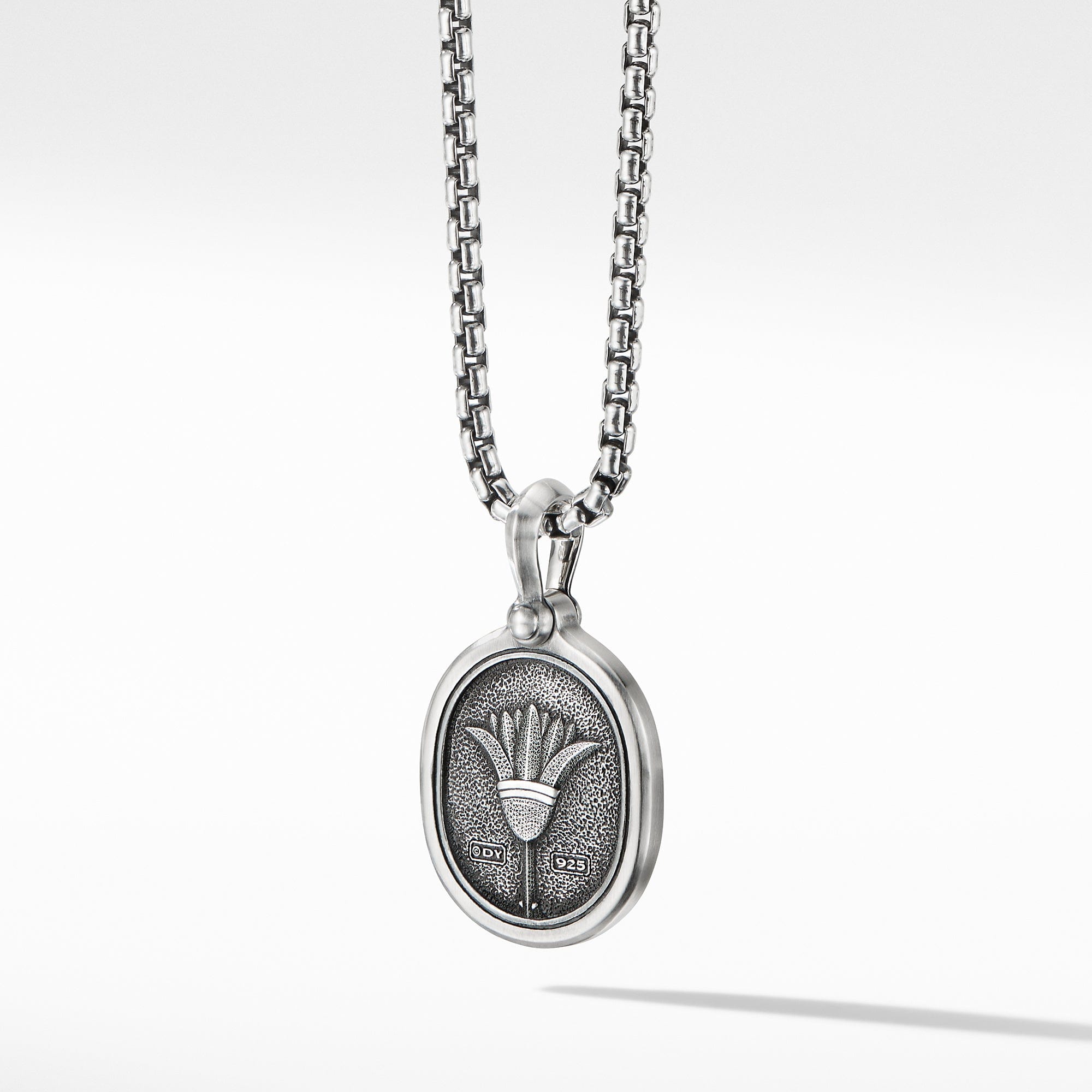 Petrvs® Scarab Amulet
