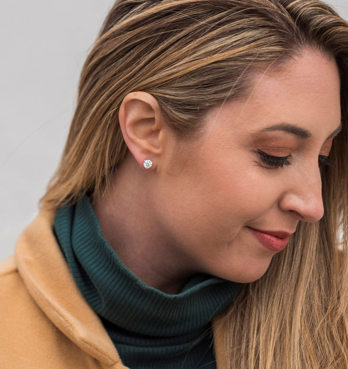 14K White Gold 2.00CTW Diamond Stud Earrings