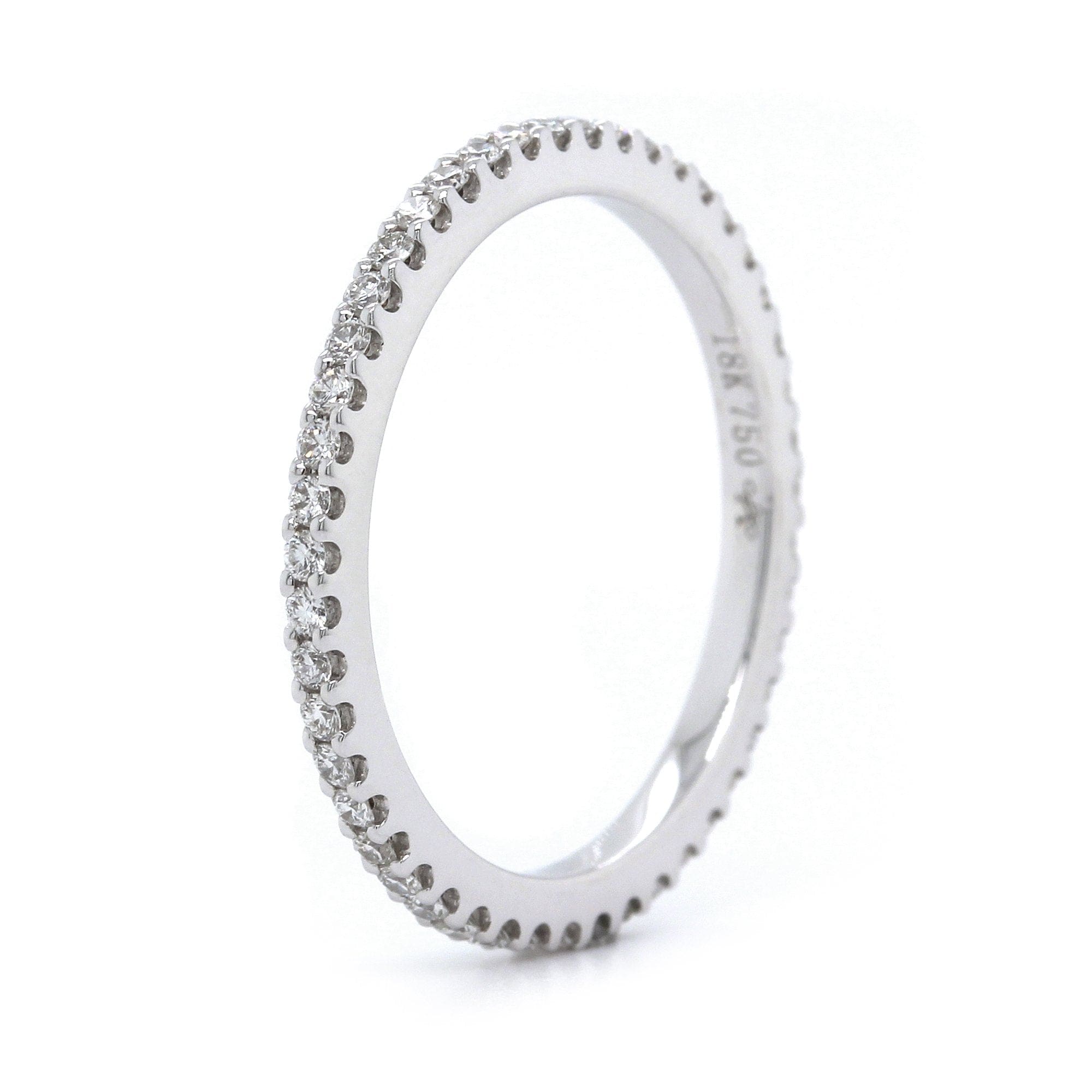 18K White Gold Shared Prong Diamond Band