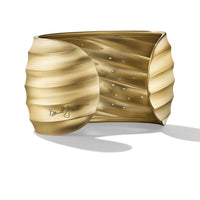 Cable Edge™ Cuff Bracelet in Recycled 18K Yellow Gold with Pavé Diamonds