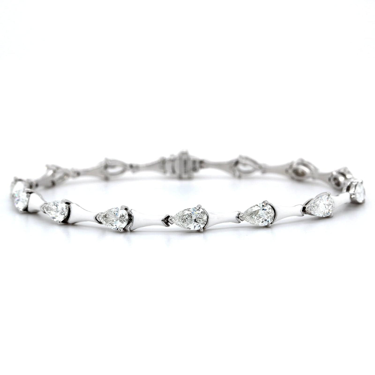 Etho Maria 18K White Gold Pear Shape Diamond White Ceramic Bracelet