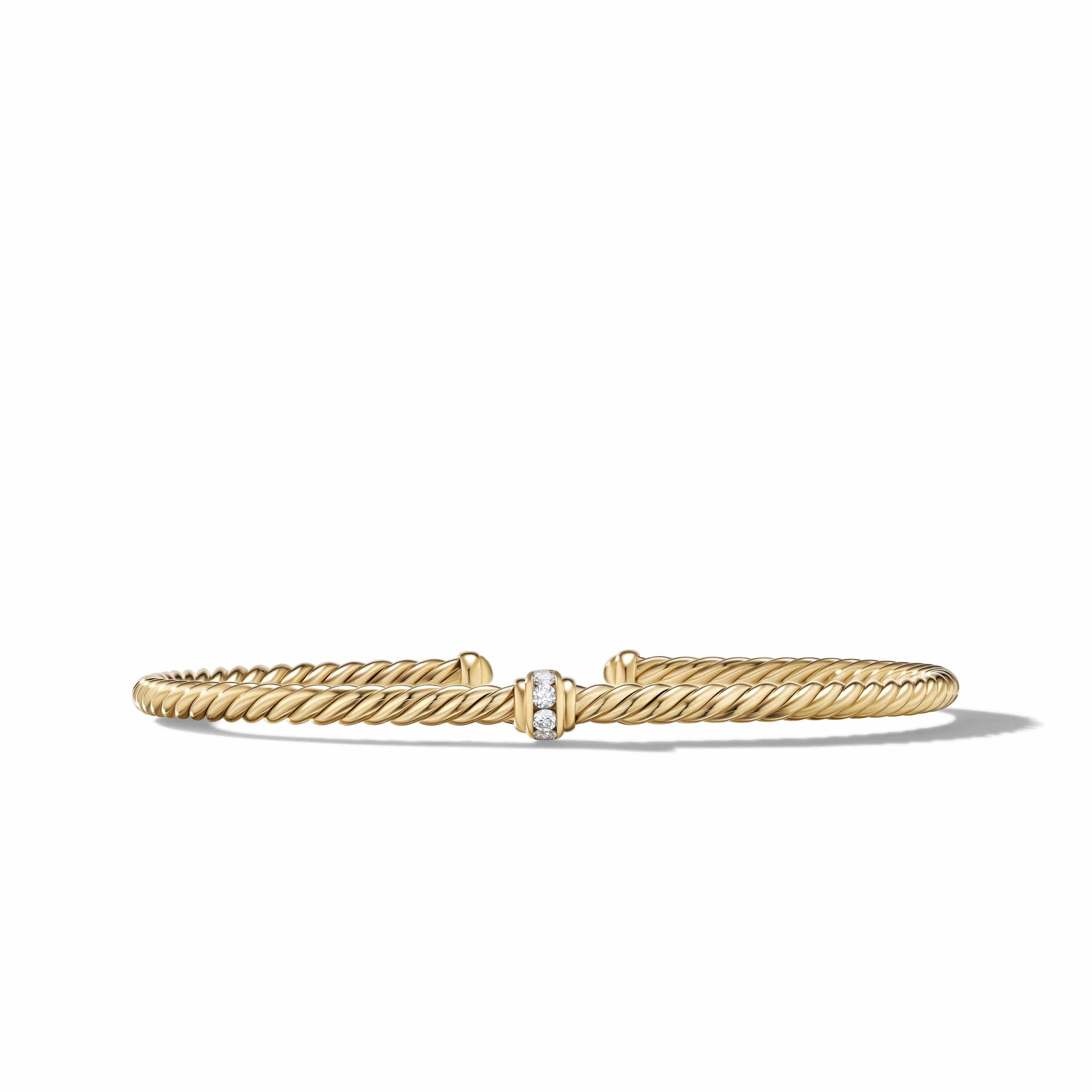 Cable Classics Center Station Bracelet in 18K Yellow Gold with Pavé Diamonds