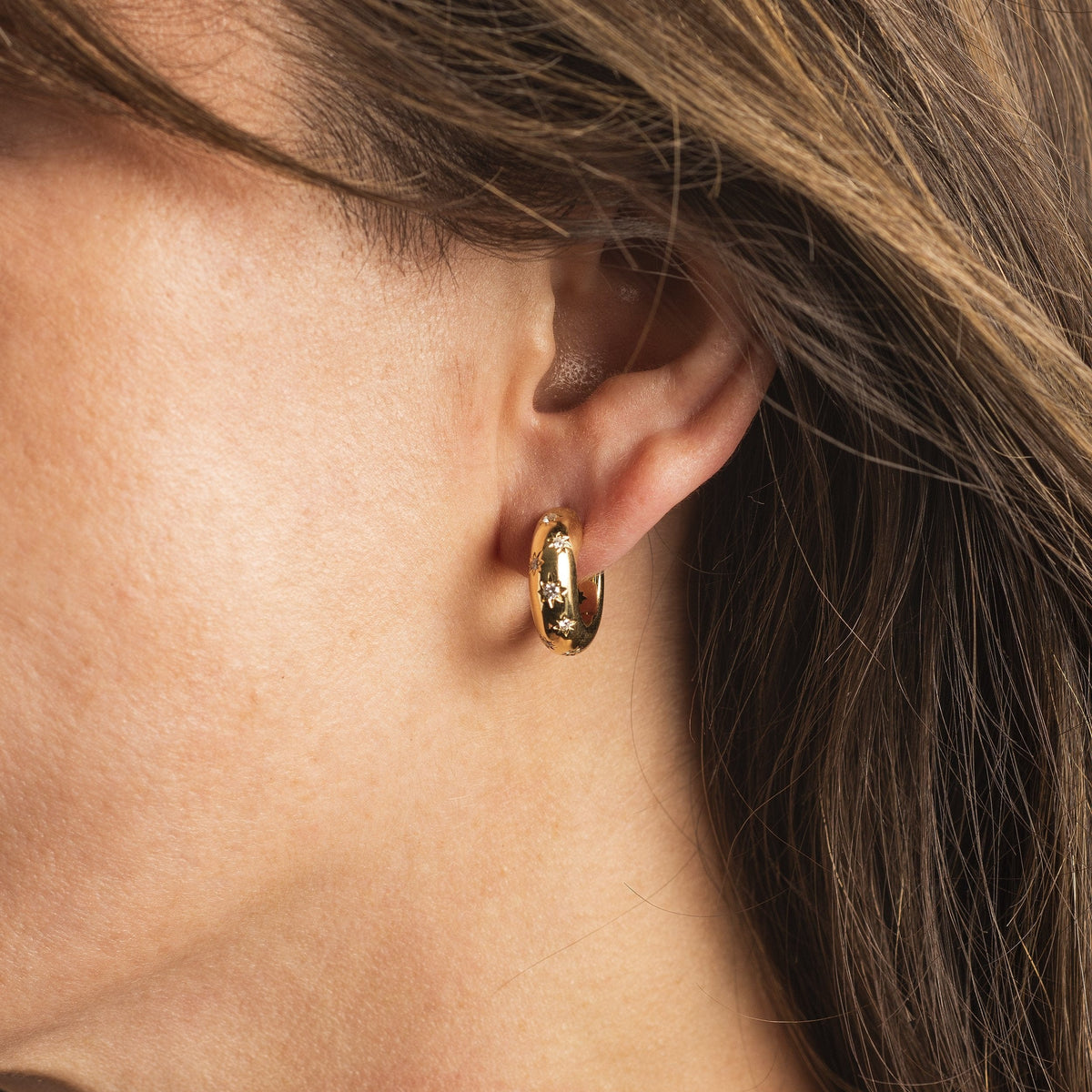 Temple St. Clair 18K Yellow Gold Diamond Huggie Earrings