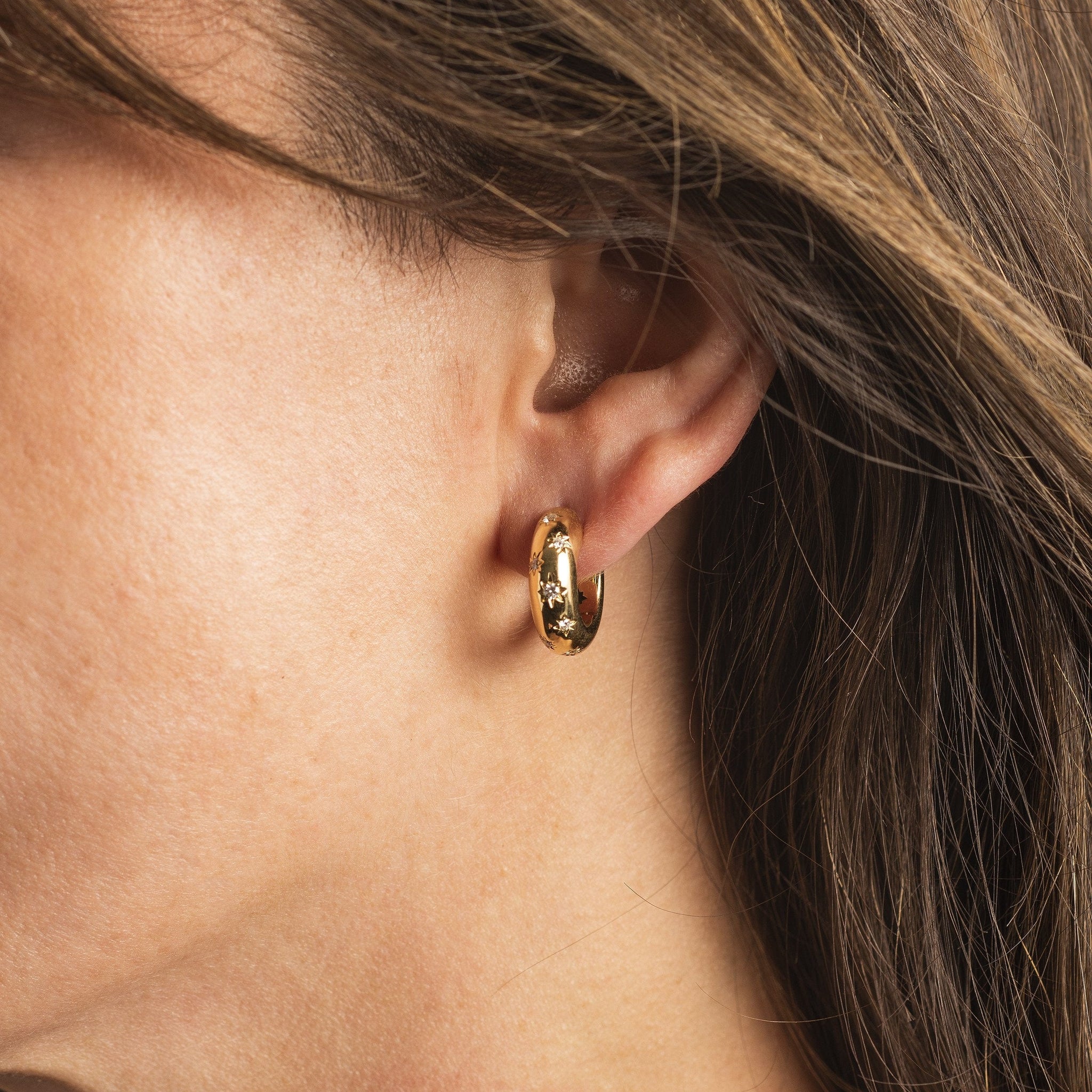 Temple St. Clair 18K Yellow Gold Diamond Huggie Earrings