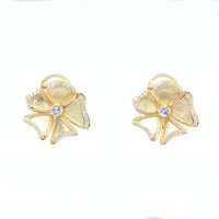 18K Yellow Gold Flower Diamond Stud Earrings