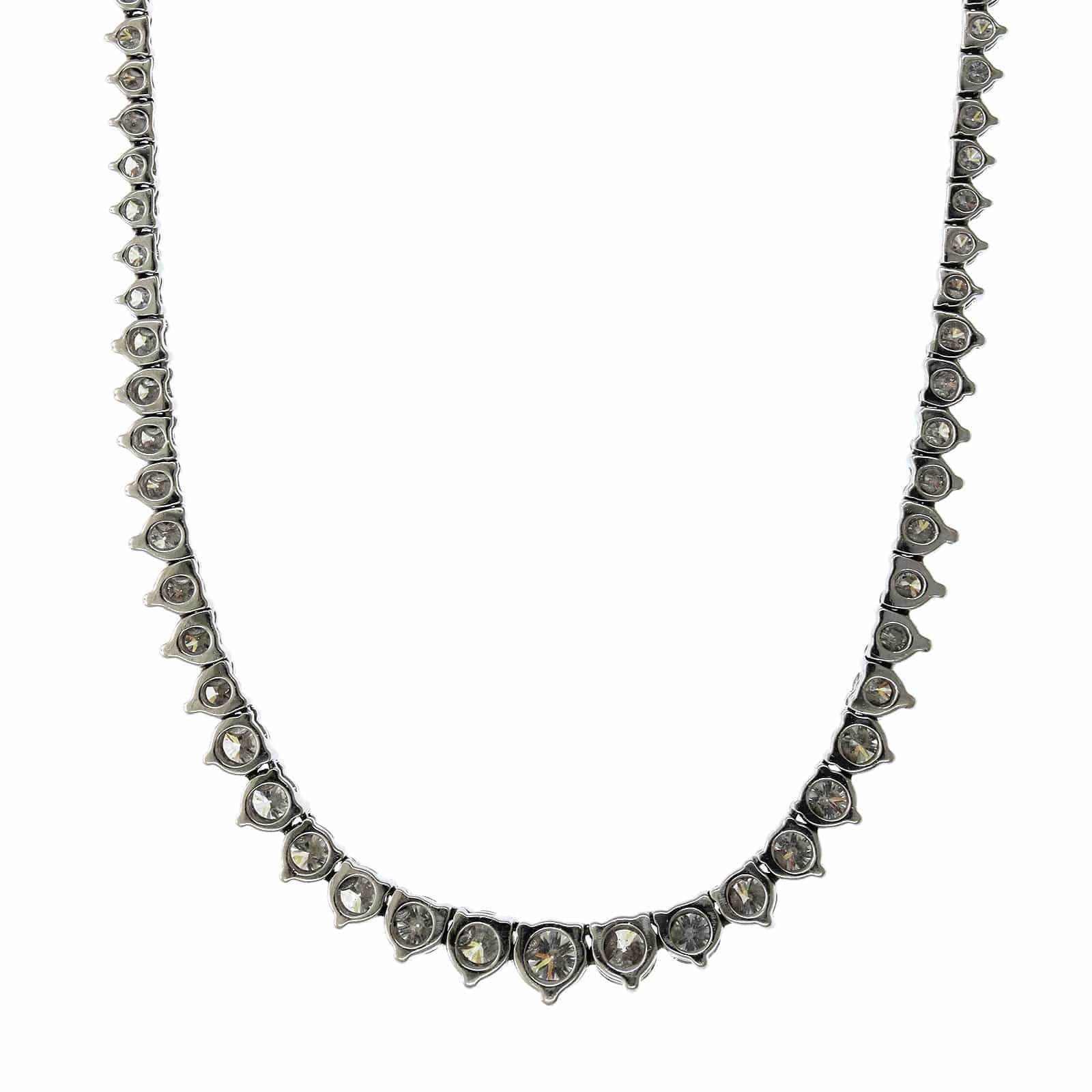 18K White Gold Graduated Diamond Tennis Necklace