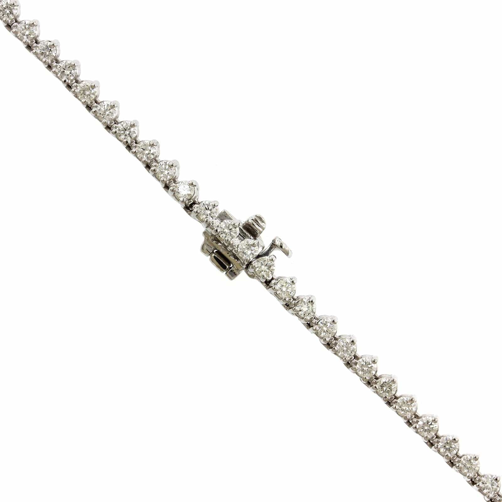 14K White Gold Diamond Graduated Line Necklace