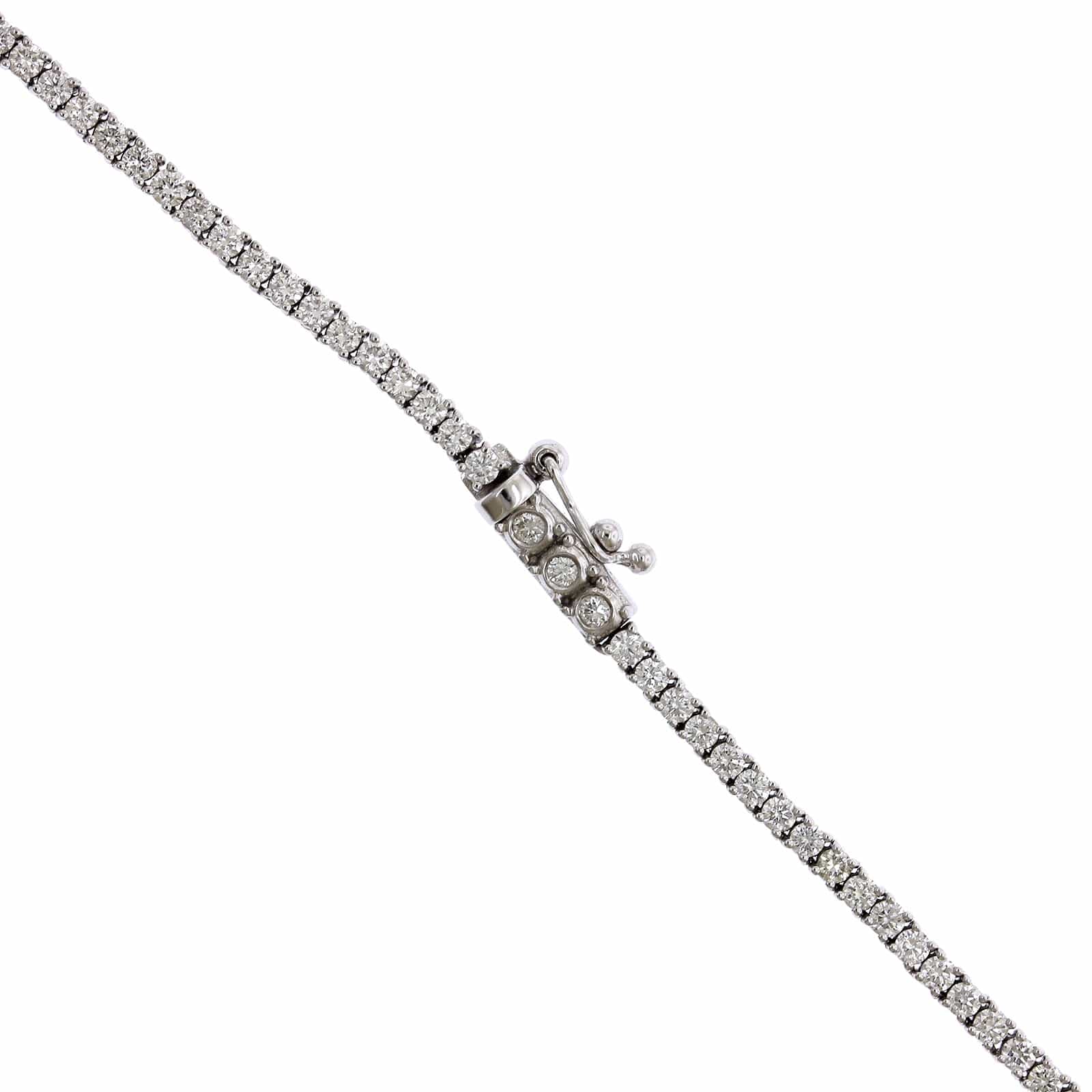 18K White Gold Oval Center Diamond Line Necklace
