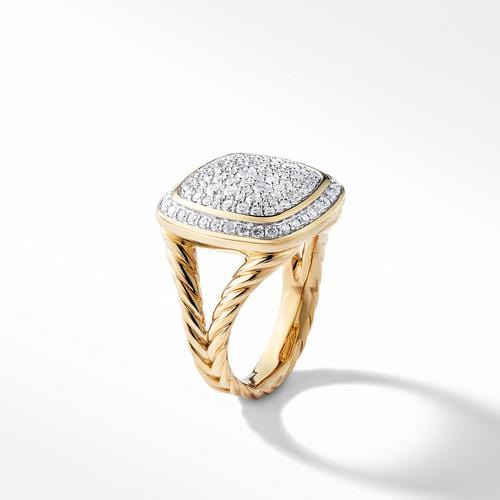 Ring with Diamonds in 18K Gold