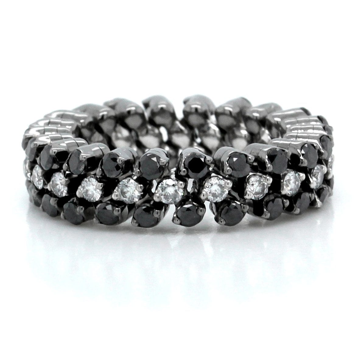 18K White Gold Black and White Diamond Ring