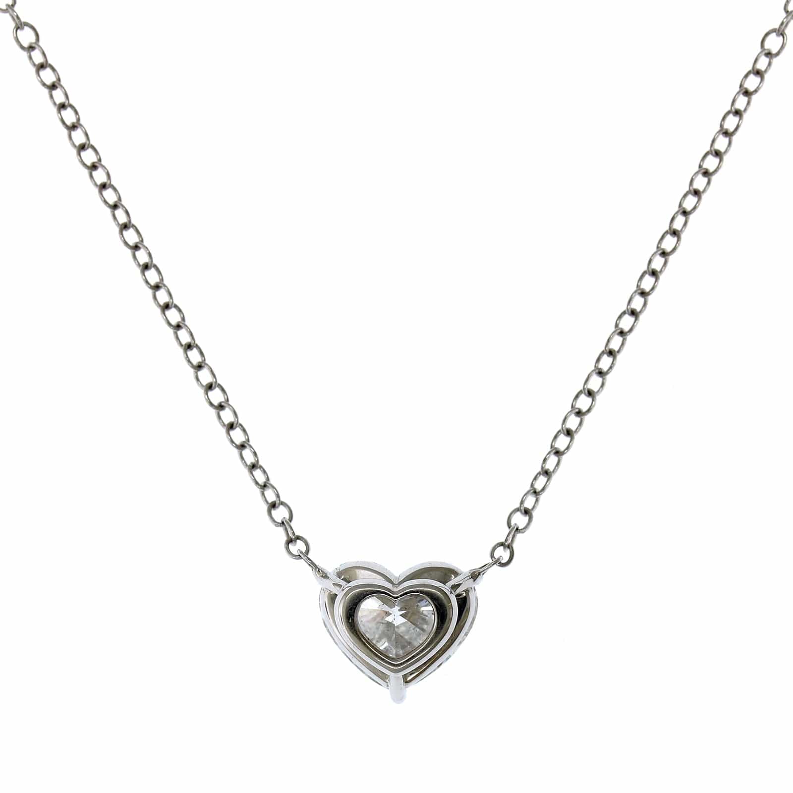 18K White Gold Heart Shaped Diamond Pendant