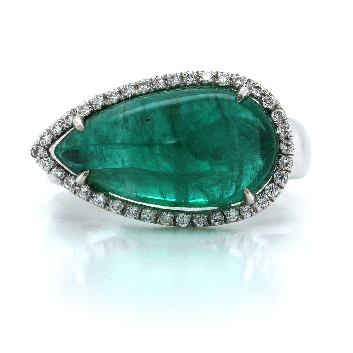 18K White Gold Cabochon Pear Shape Emerald Diamond Ring