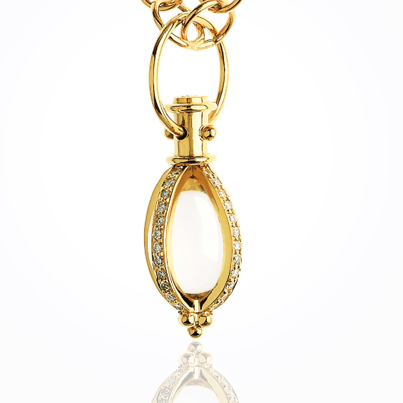 Temple St. Clair 18K Yellow Gold Classic Amulet with Oval Rock Crystal and Diamond Pavé