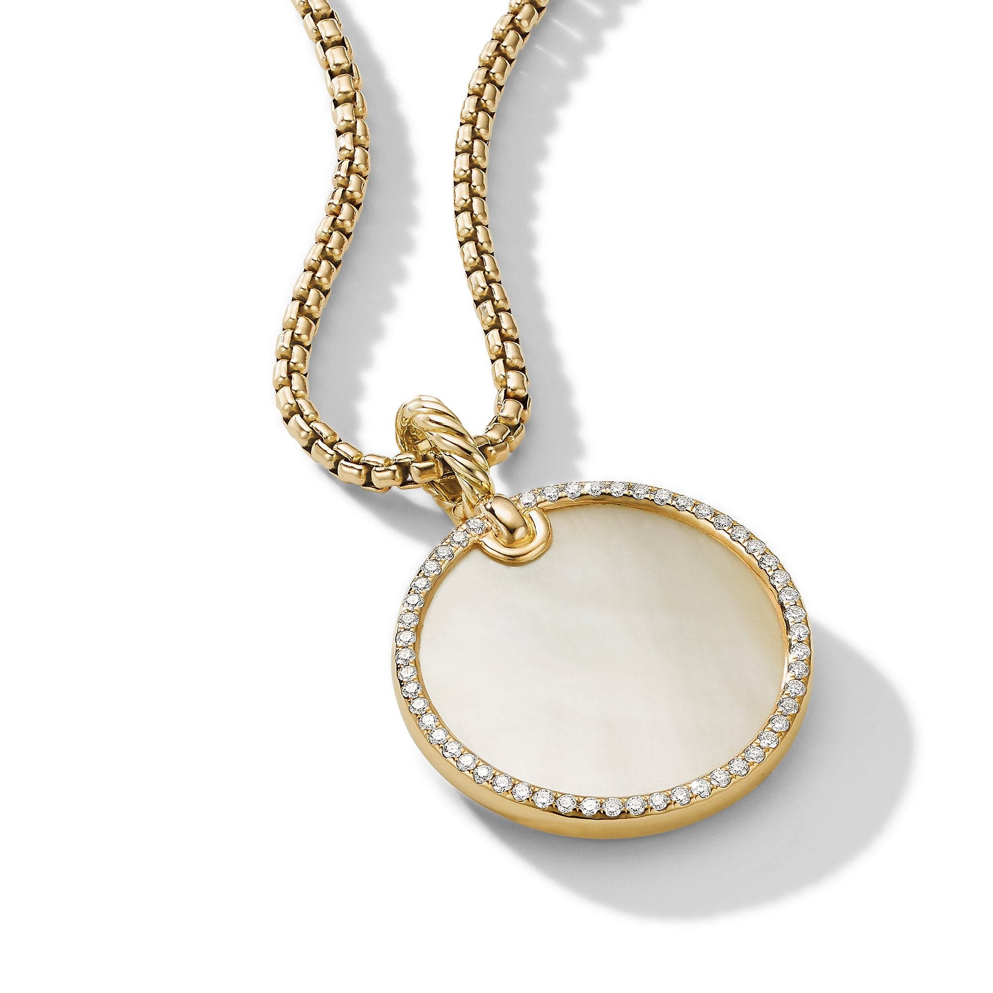 DY Elements Disc Pendant in 18K Yellow Gold with Mother of Pearl and Pavé Diamond Rim