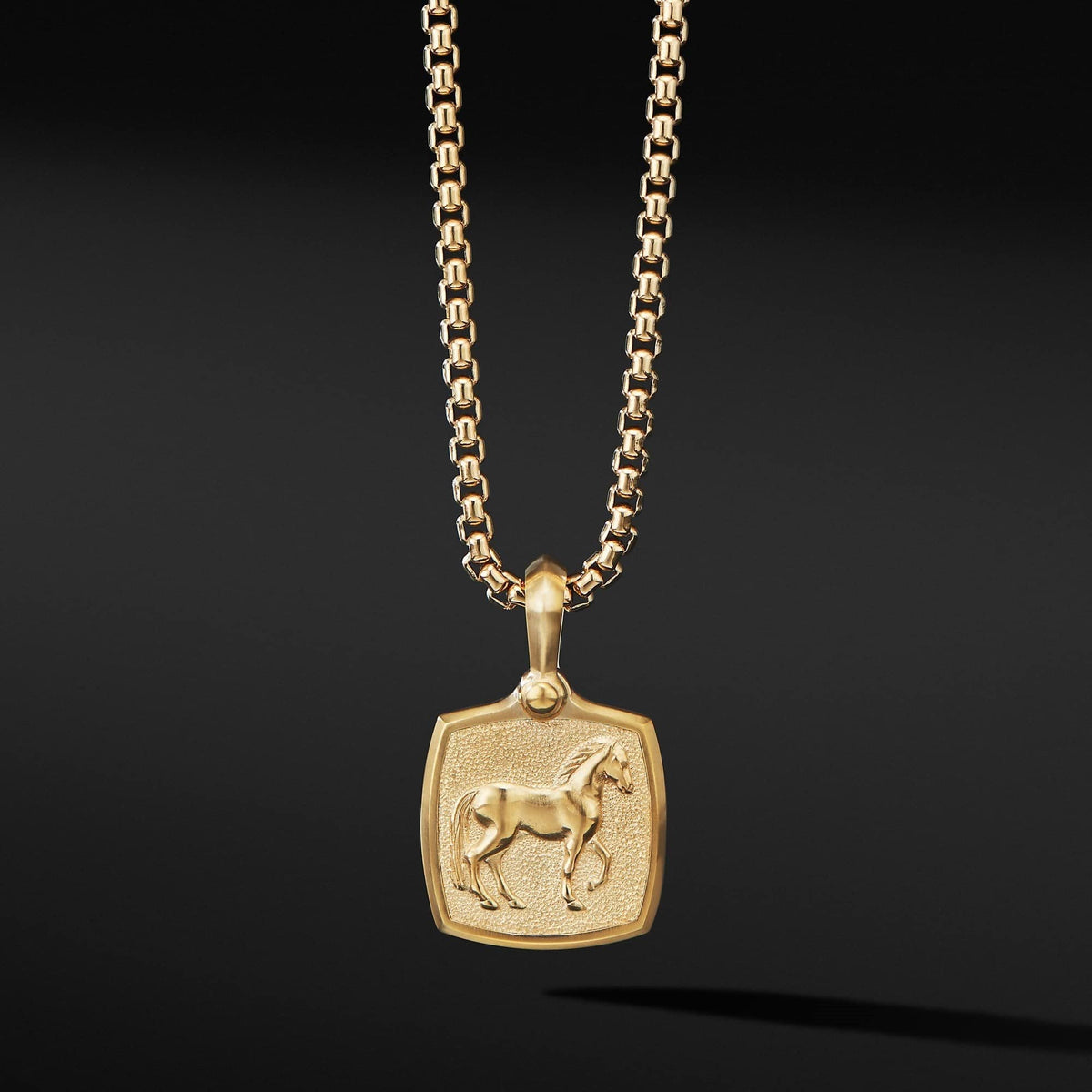 Petrvs® Horse Amulet in 18K Yellow Gold