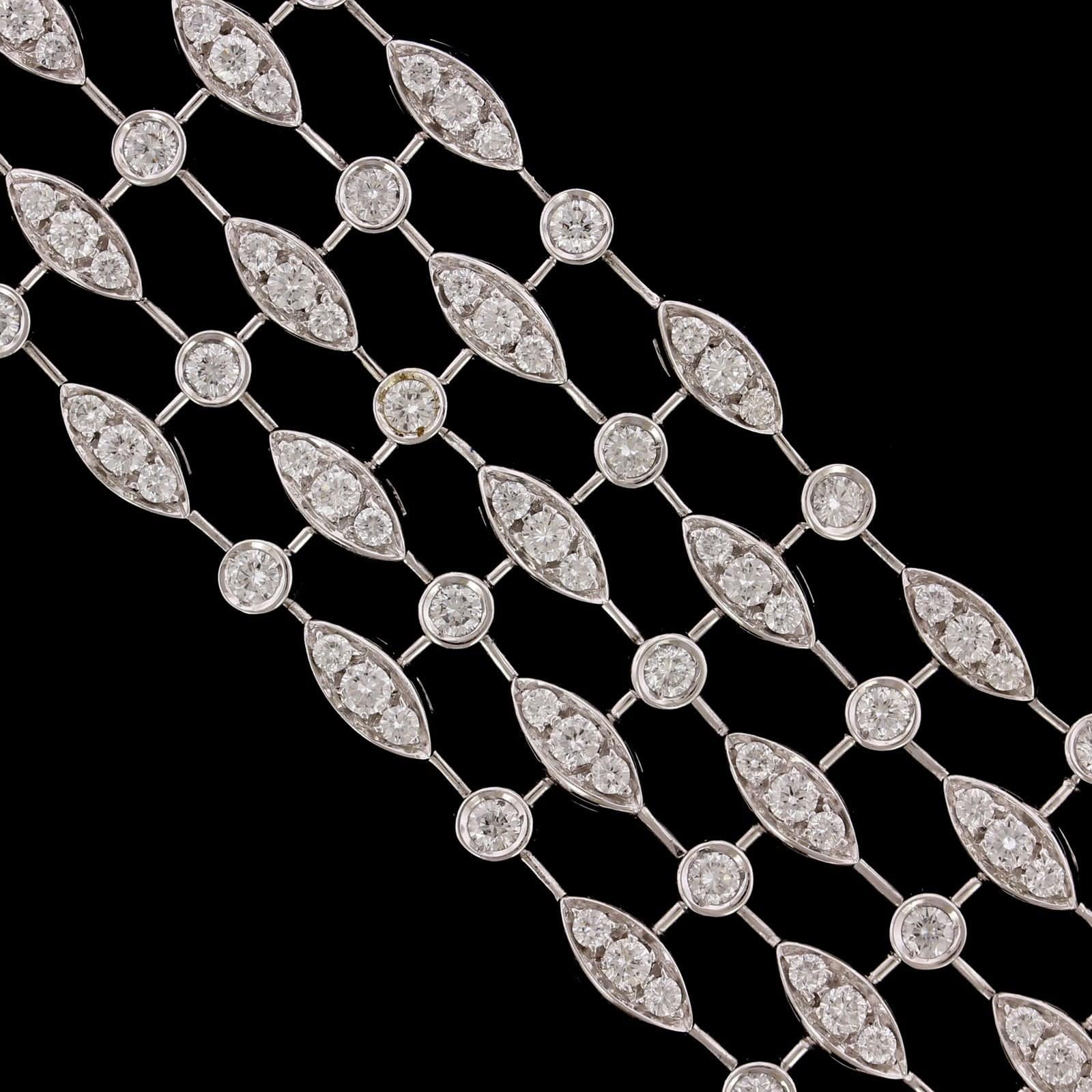 18K White Gold Estate Diamond Bracelet