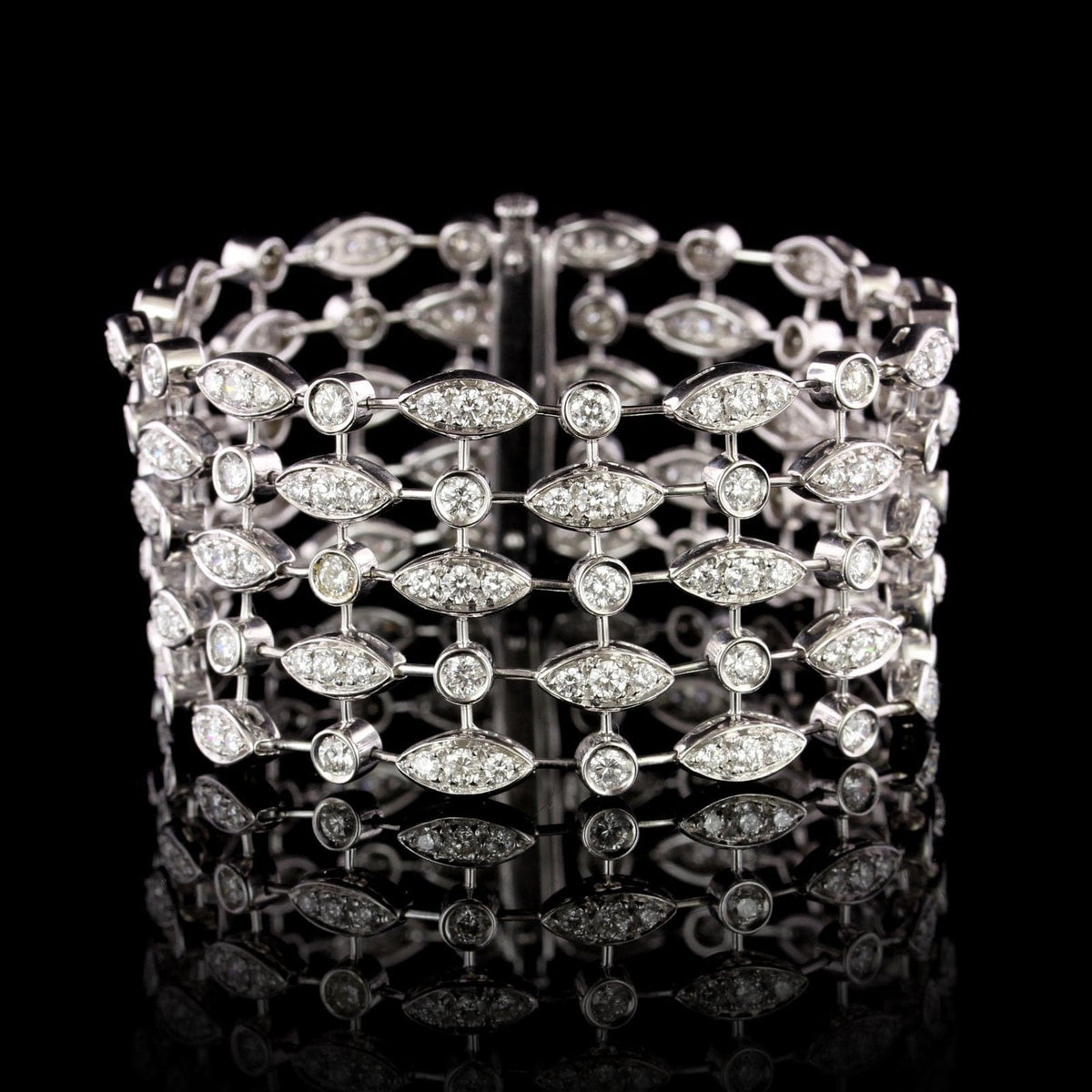 18K White Gold Estate Diamond Bracelet