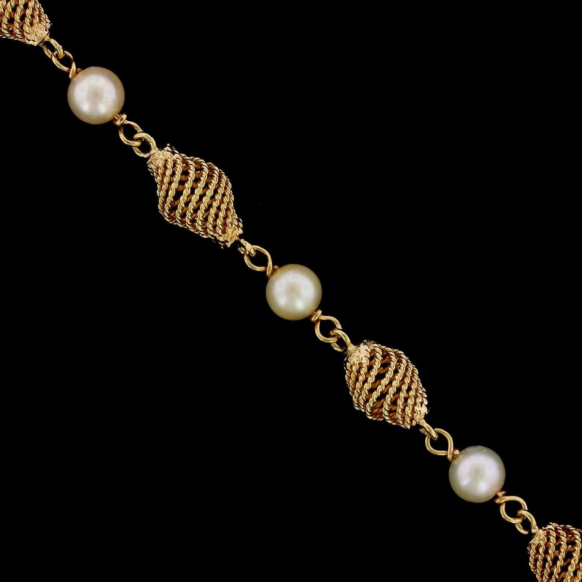 18K Yellow Gold Estate Cultured Pearl Bracelet