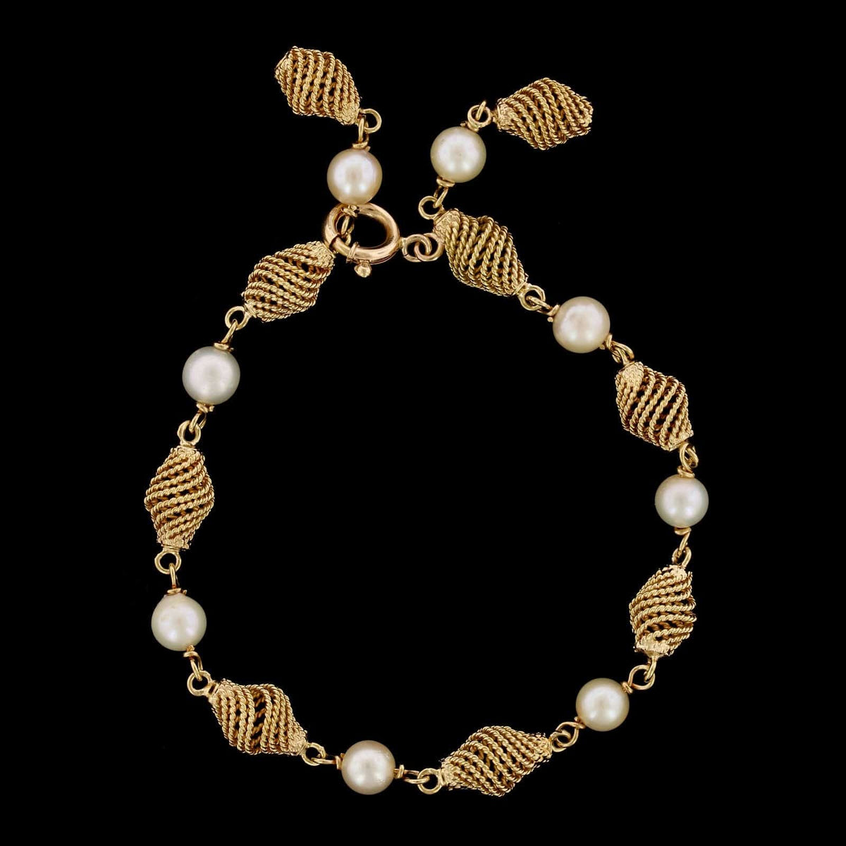 18K Yellow Gold Estate Cultured Pearl Bracelet