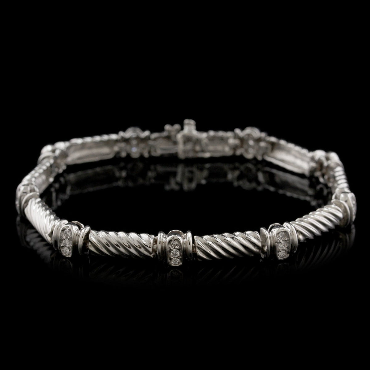 14K White Gold Estate Diamond Bracelet