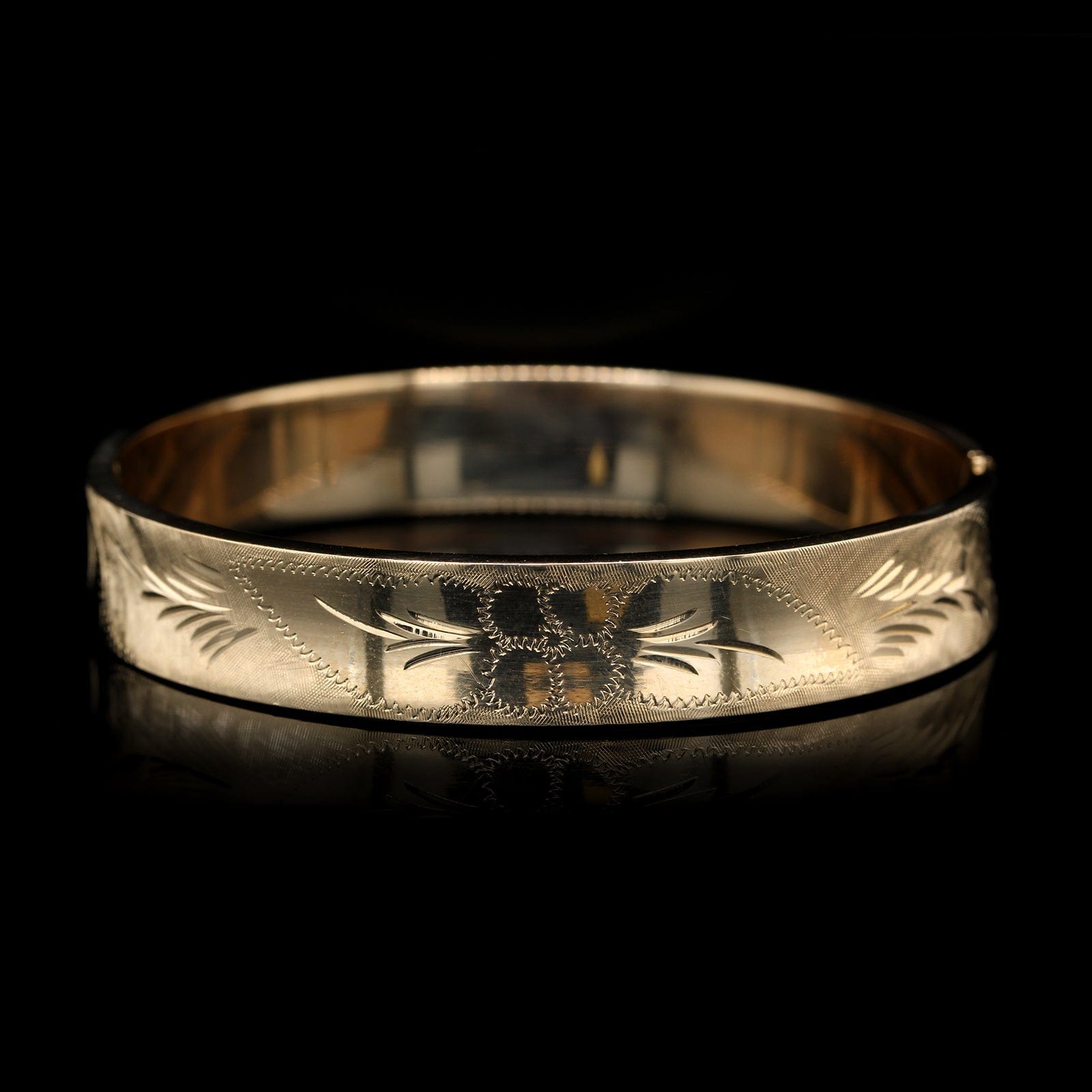 14K Yellow Gold Estate Bangle