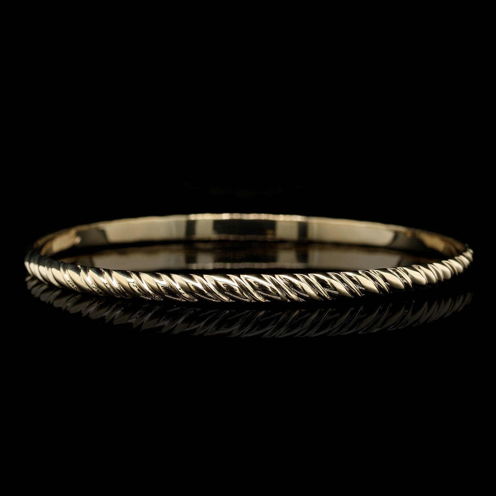 14K Yellow Gold Estate Twisted Bangle Bracelet