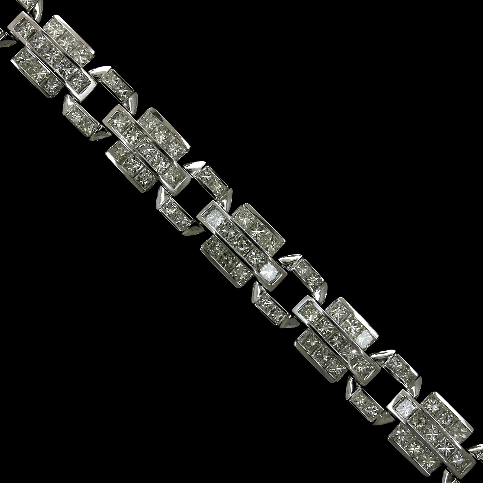 18K White Gold Estate Diamond Bracelet