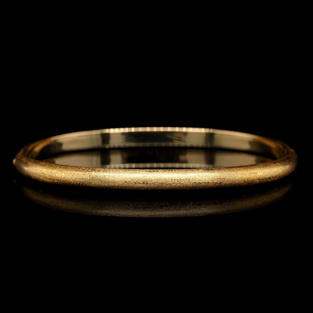 18K Yellow Gold Estate Bangle