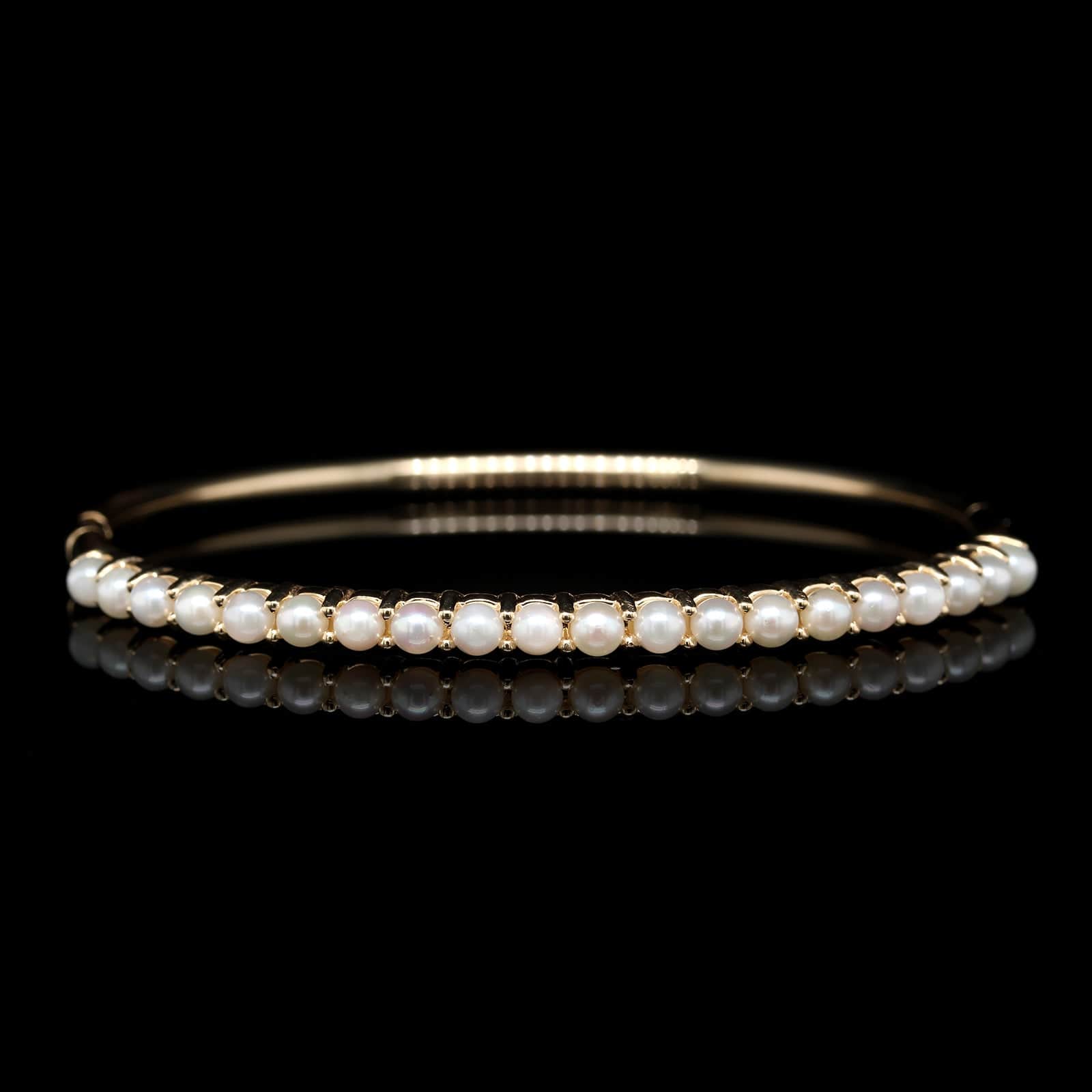 14K Yellow Gold Estate Cultured Pearl Bangle
