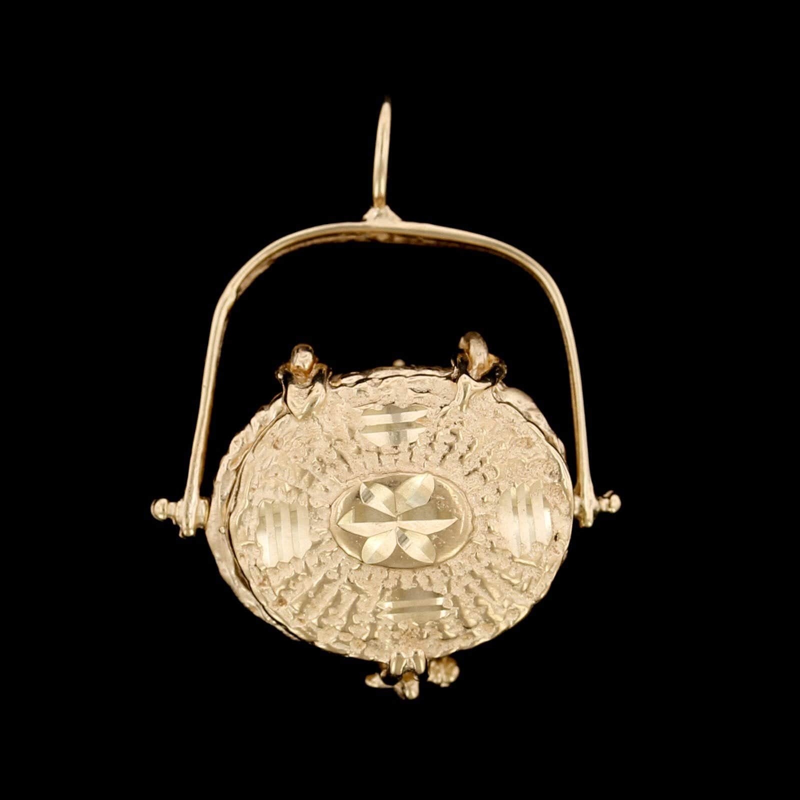 14K Yellow Gold Estate Nantucket Basket Charm