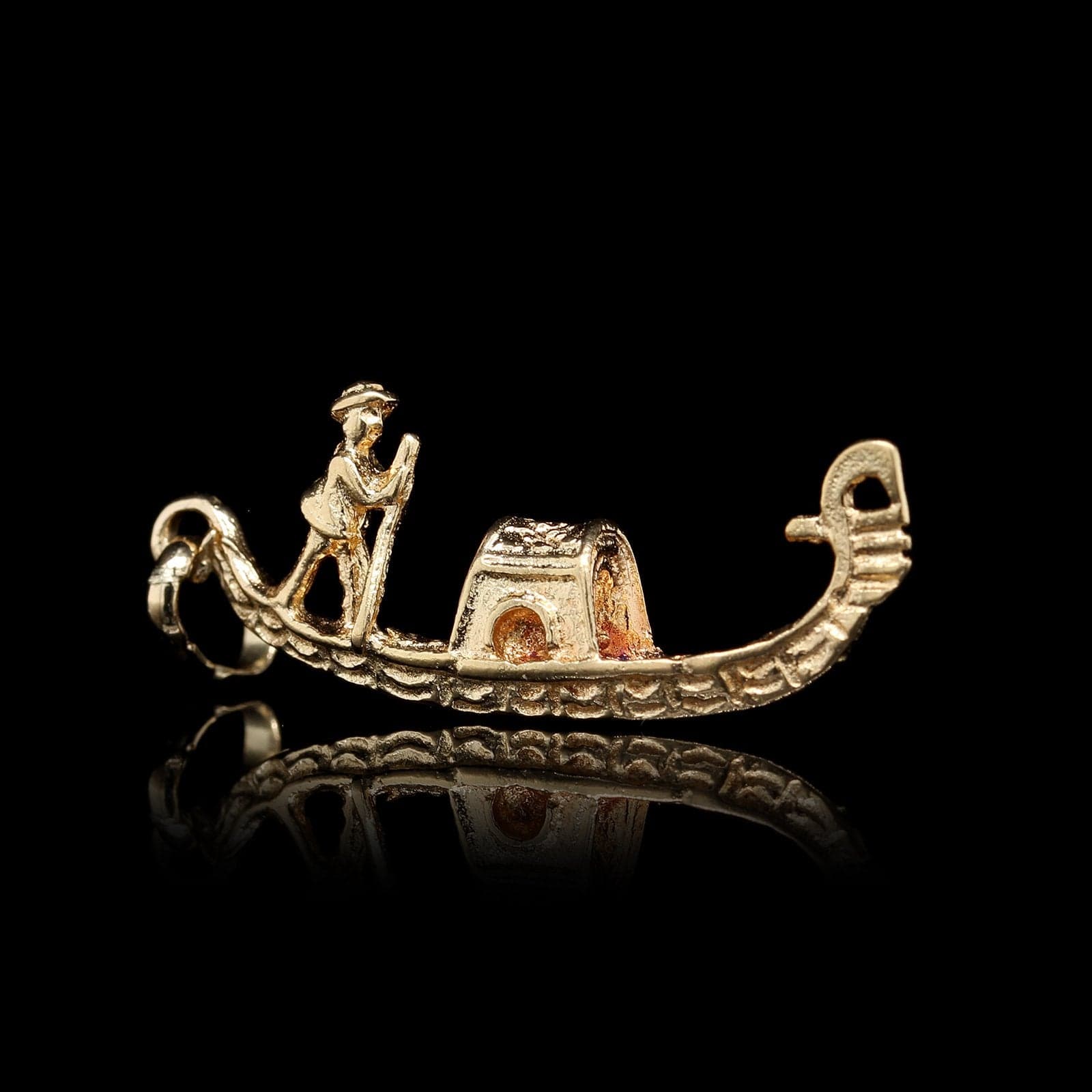 18K Yellow Gold Estate Venetian Gondola Charm